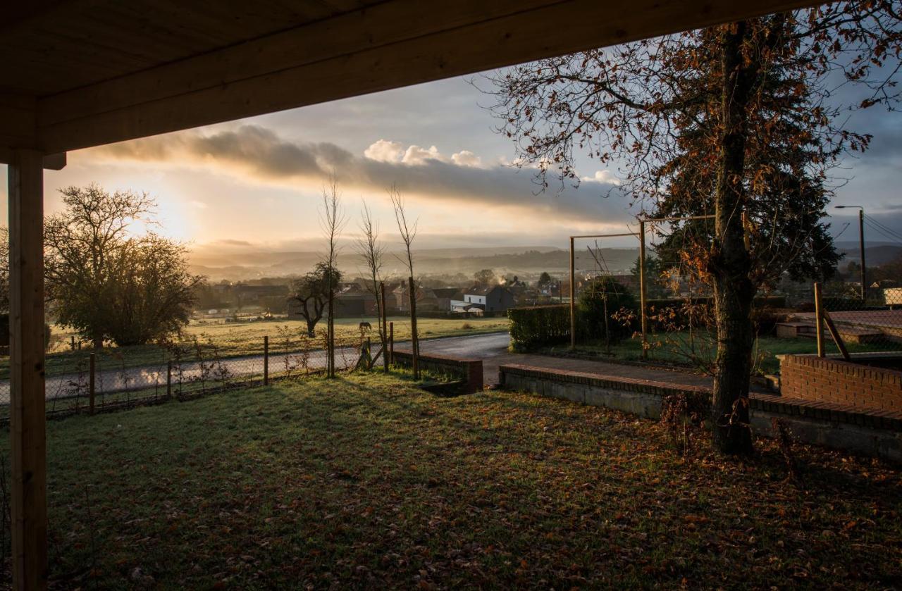 Agimon'Toit Villa Hastiere-par-dela Luaran gambar